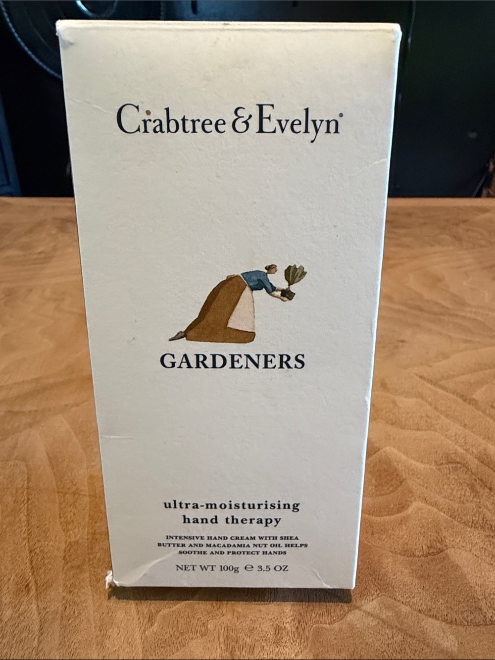 New Sealed Crabtree & Evelyn Gardeners Ultra Moisturizing hand Therapy